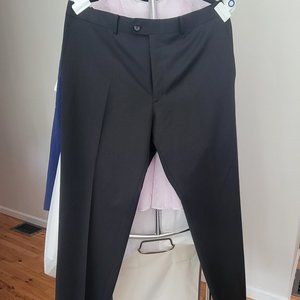 BAR III Black, dress pants. 38/32, slim fit.